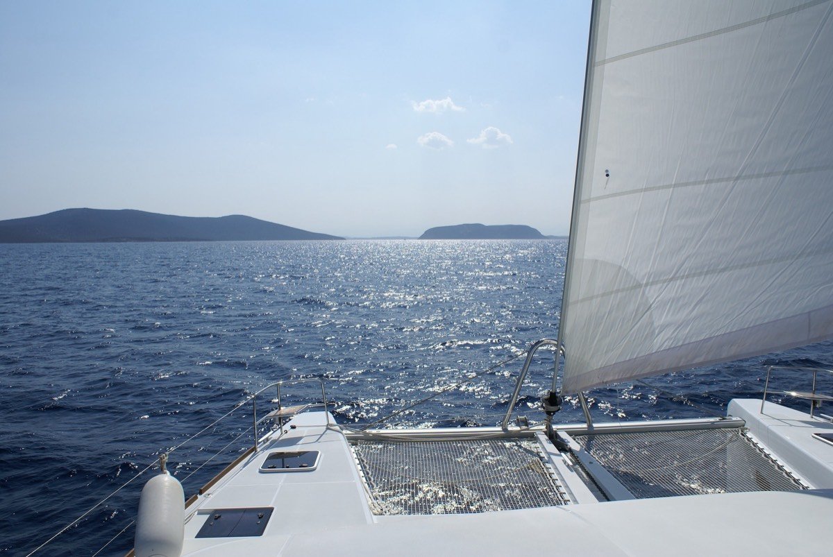 Beneteau surprend positivement