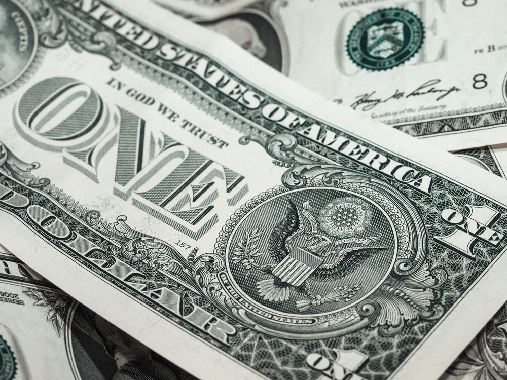 Misez sur le dollar avec un put turbo euro/dollar