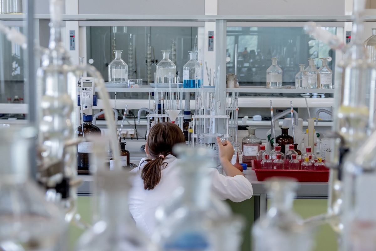 Biomérieux, moins cher qu’avant la crise sanitaire !