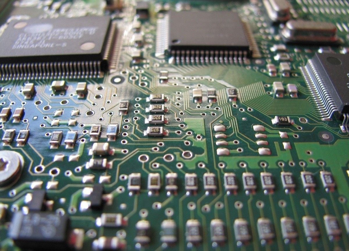 STMicroelectronics plombé par les mauvaises nouvelles du secteur